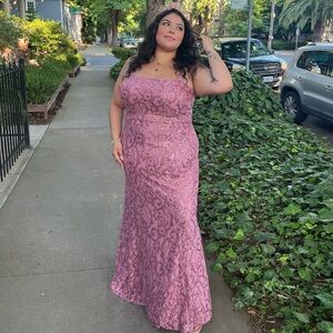 David's Bridal Pink Lace Dress